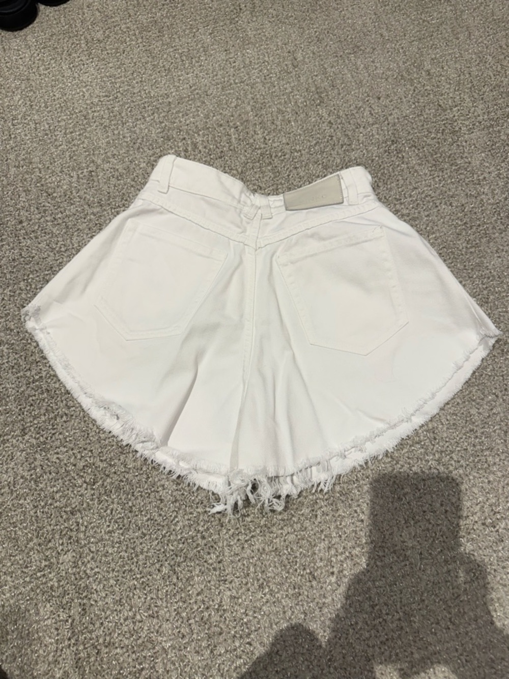 Pinko Jean Shorts - Picture 4 of 4